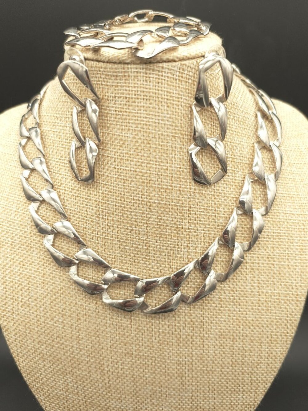 Vintage Silver Tone Chunky Wide Curb Link 3 Piece Jewelry Set